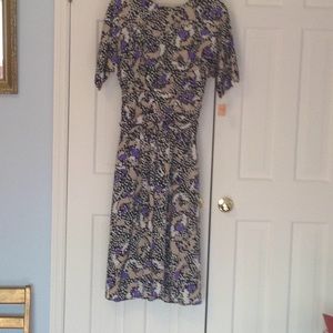Short sleeve dress Black & white with purple & tan